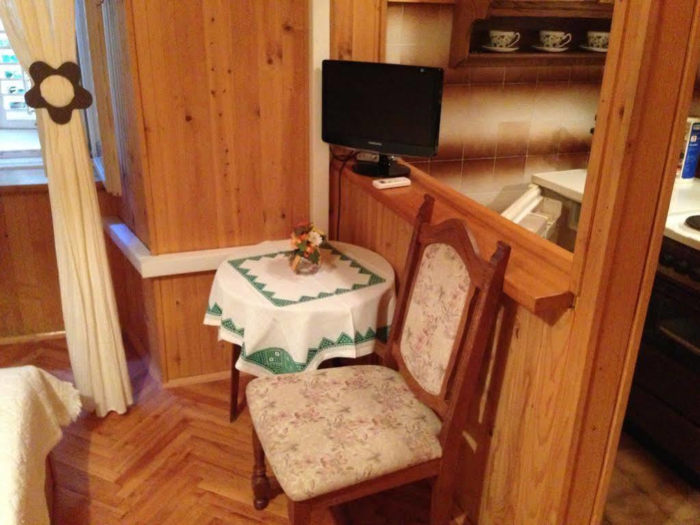Ella Apartment